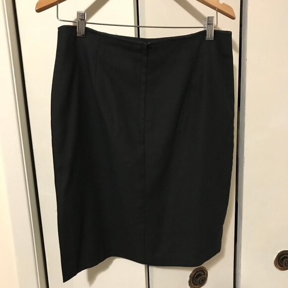 Jean Works & Co Ladies Black Skirt Size 13/14 - Picture 2 of 2